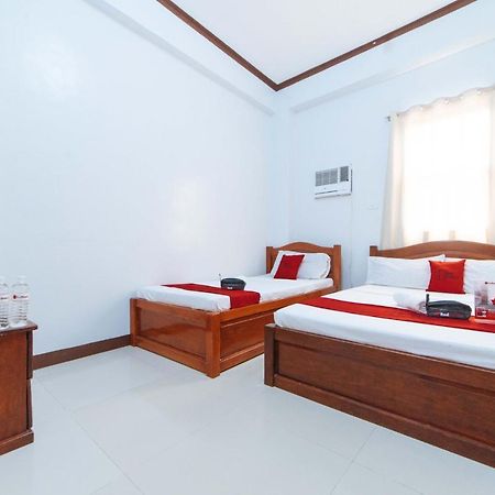 Reddoorz @ D Maagma Street Otel Kalibo Dış mekan fotoğraf