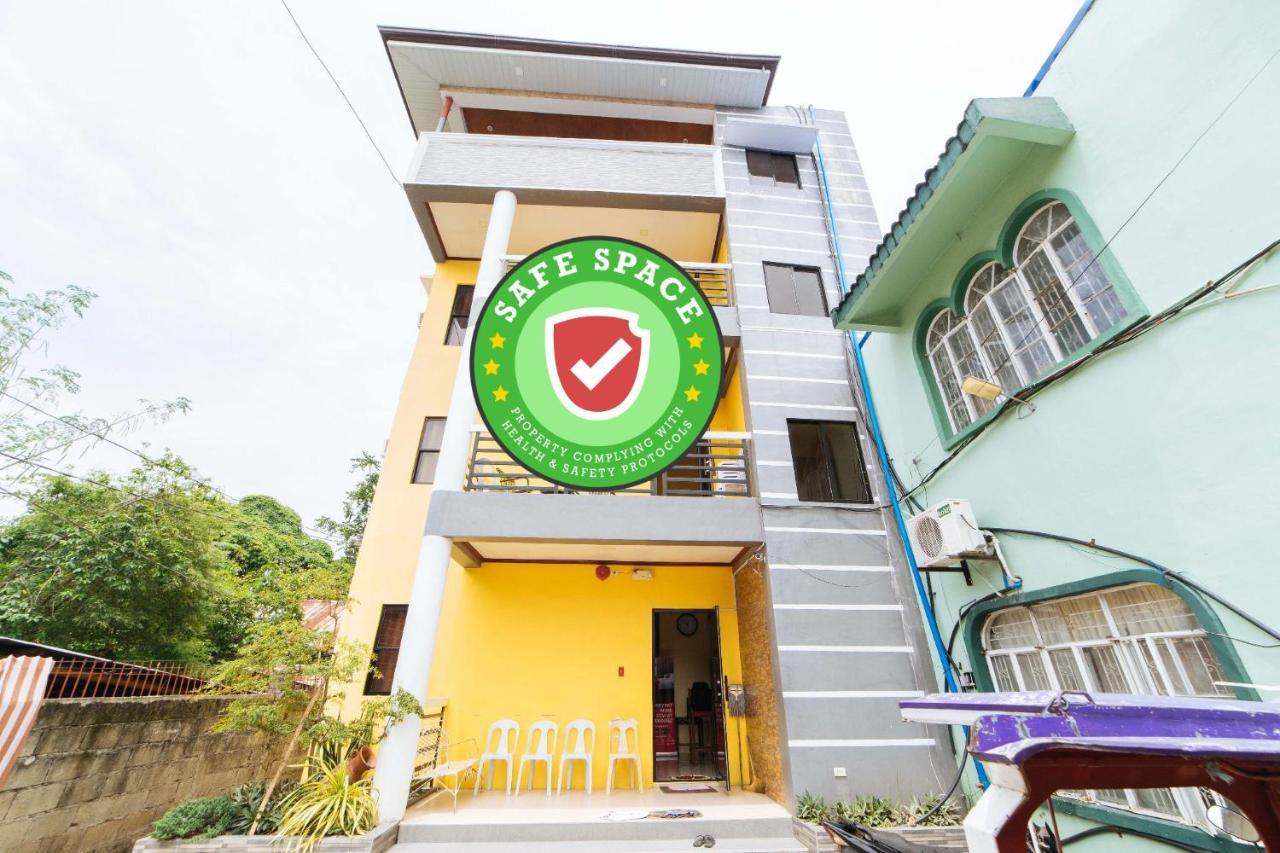 Reddoorz @ D Maagma Street Otel Kalibo Dış mekan fotoğraf