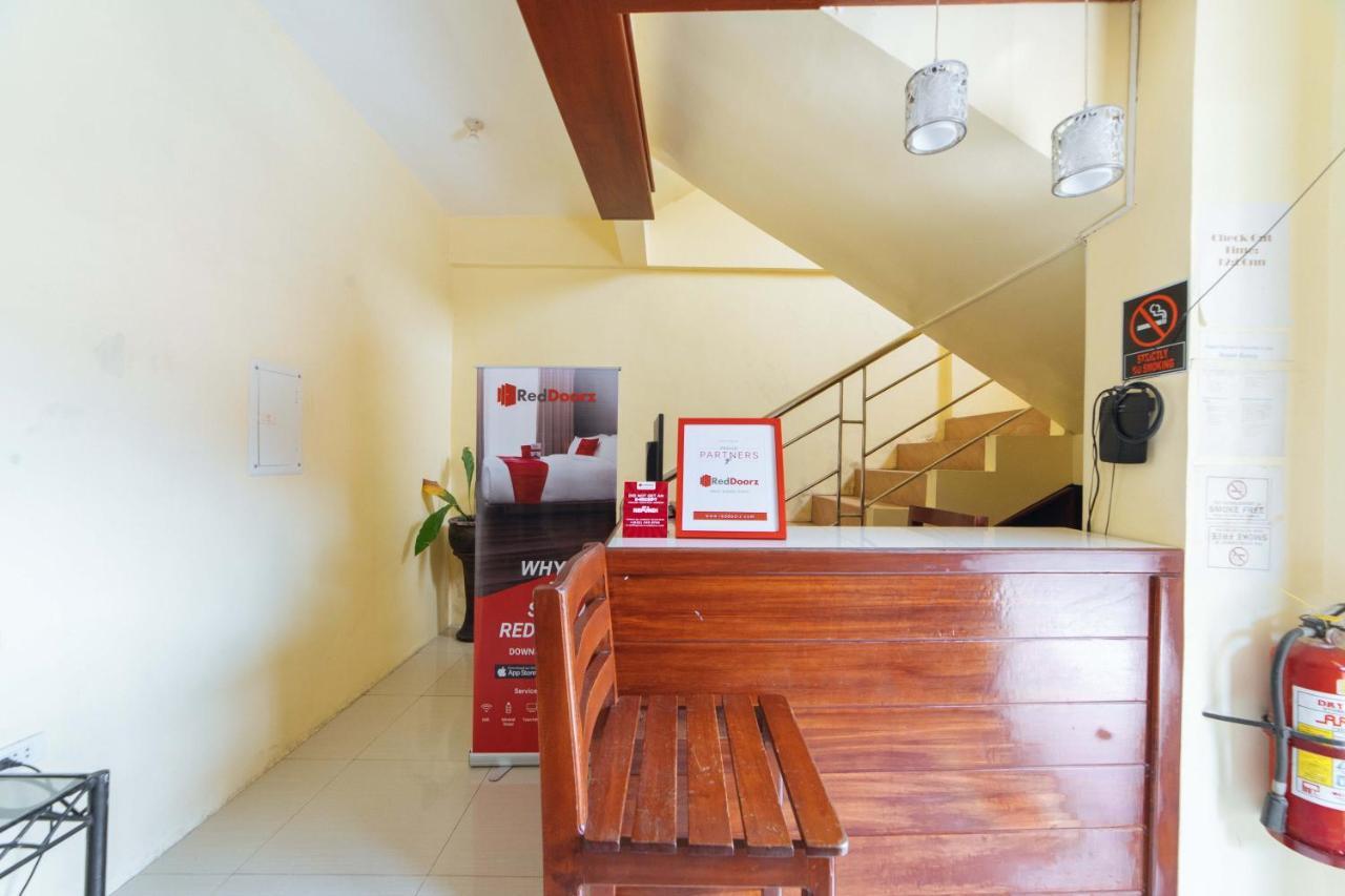 Reddoorz @ D Maagma Street Otel Kalibo Dış mekan fotoğraf