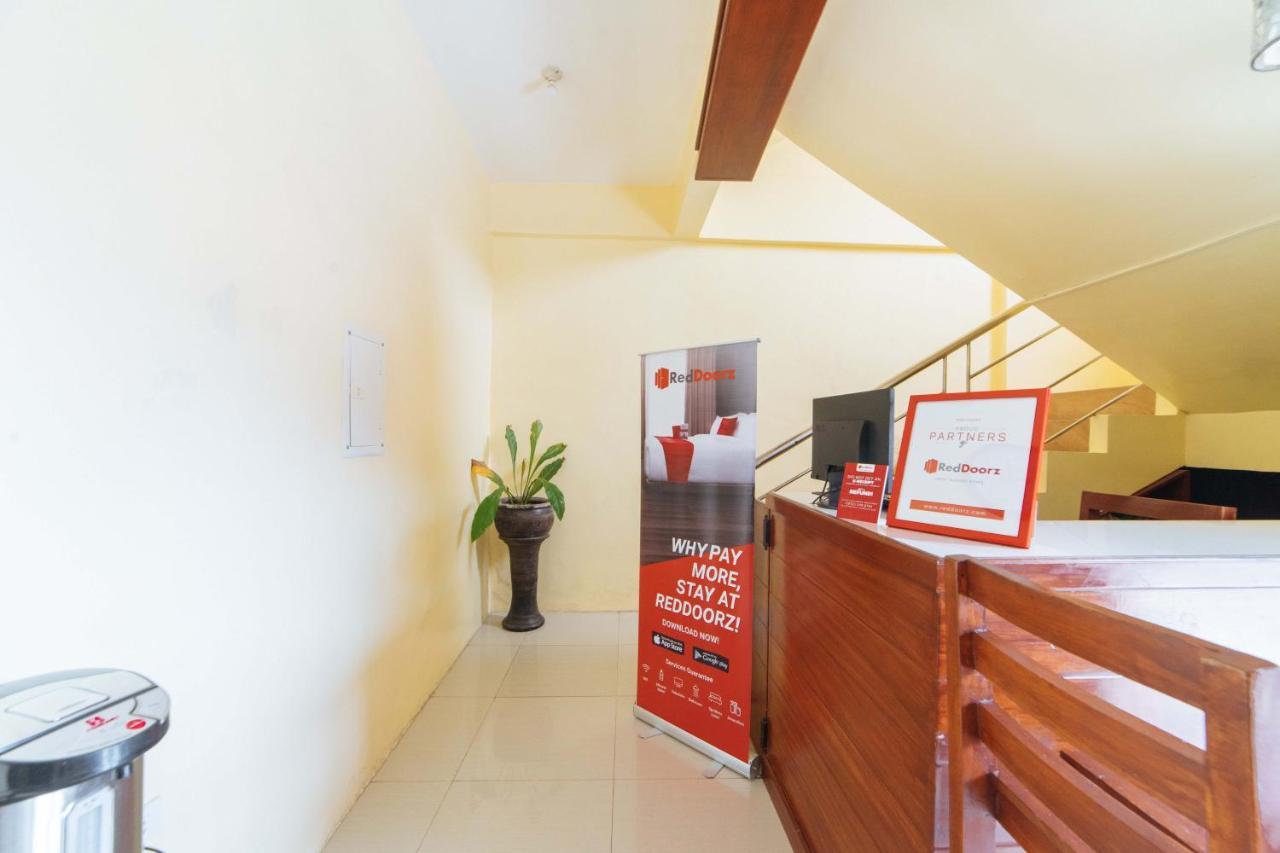 Reddoorz @ D Maagma Street Otel Kalibo Dış mekan fotoğraf