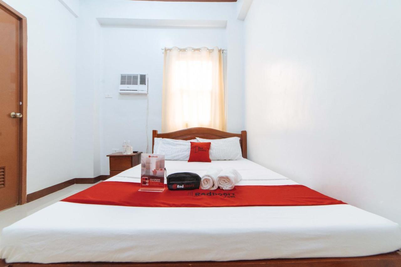 Reddoorz @ D Maagma Street Otel Kalibo Dış mekan fotoğraf