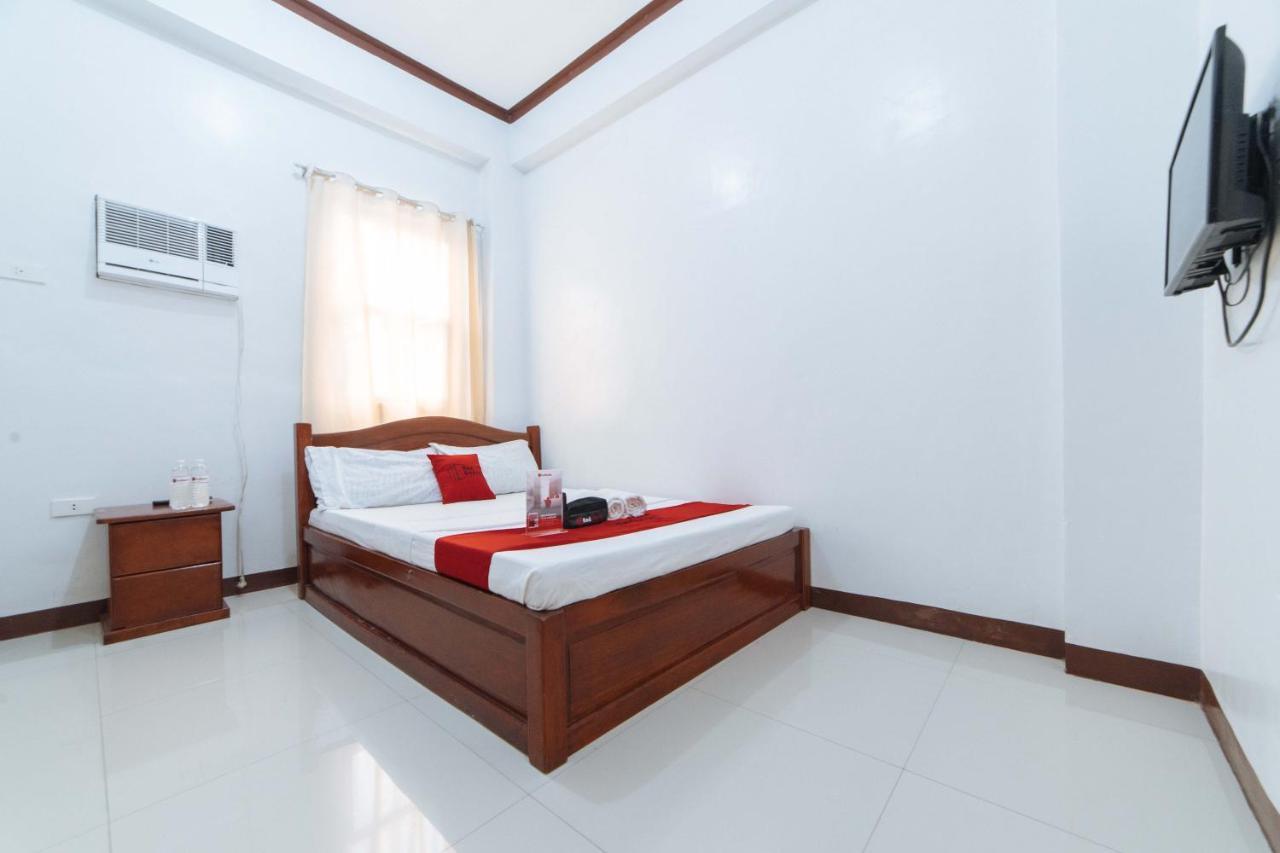 Reddoorz @ D Maagma Street Otel Kalibo Dış mekan fotoğraf