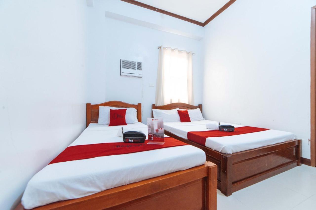 Reddoorz @ D Maagma Street Otel Kalibo Dış mekan fotoğraf