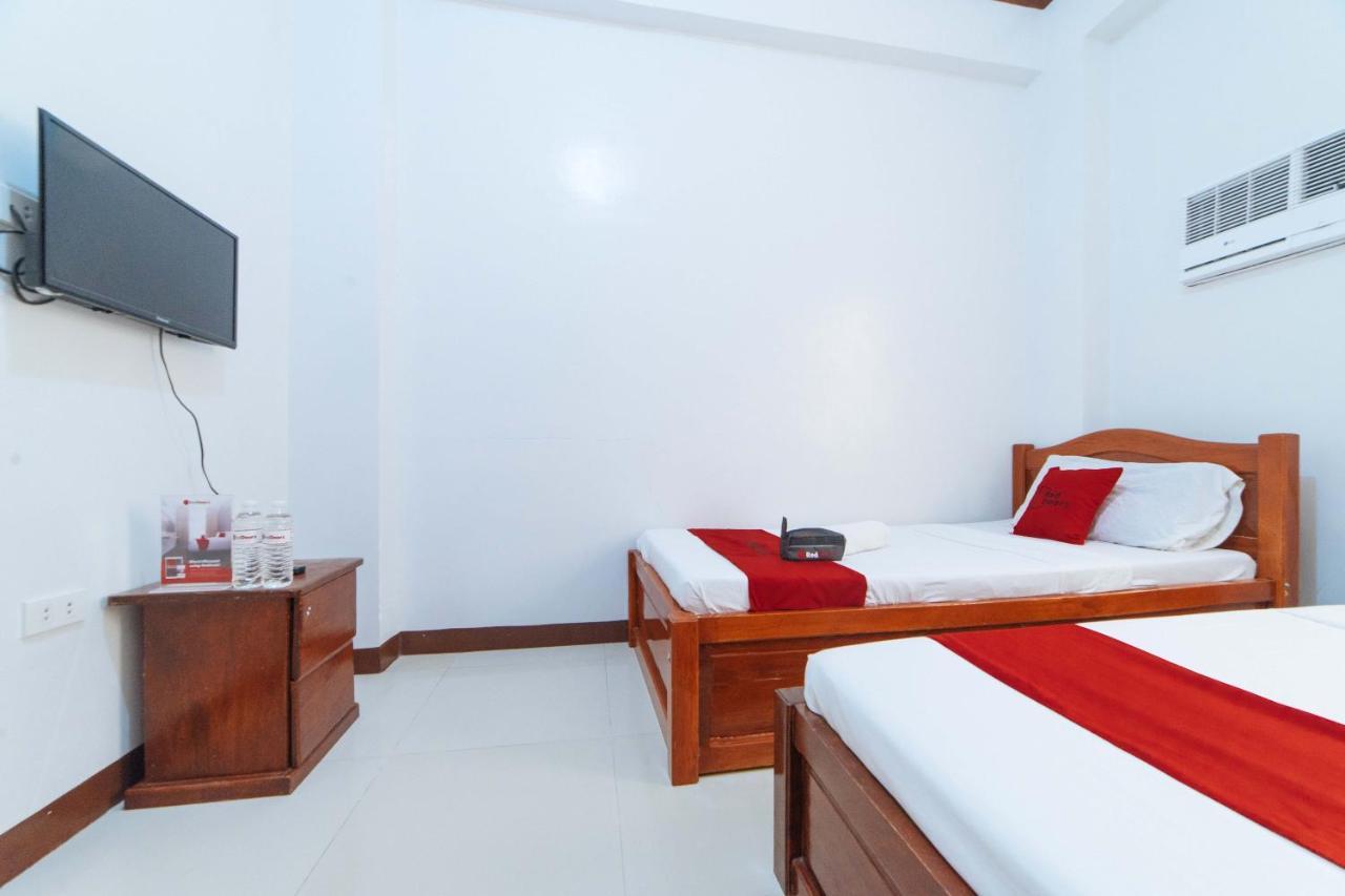 Reddoorz @ D Maagma Street Otel Kalibo Dış mekan fotoğraf