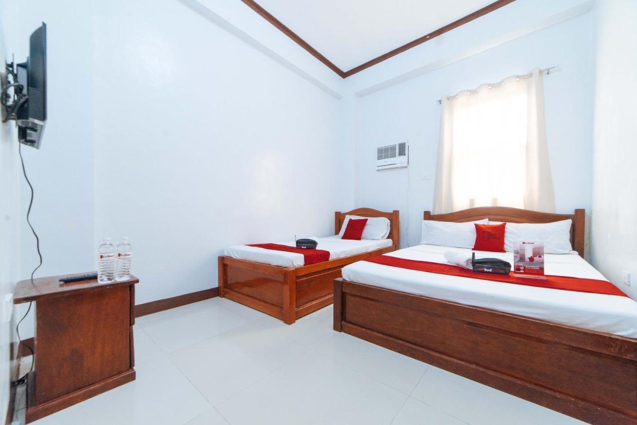 Reddoorz @ D Maagma Street Otel Kalibo Dış mekan fotoğraf