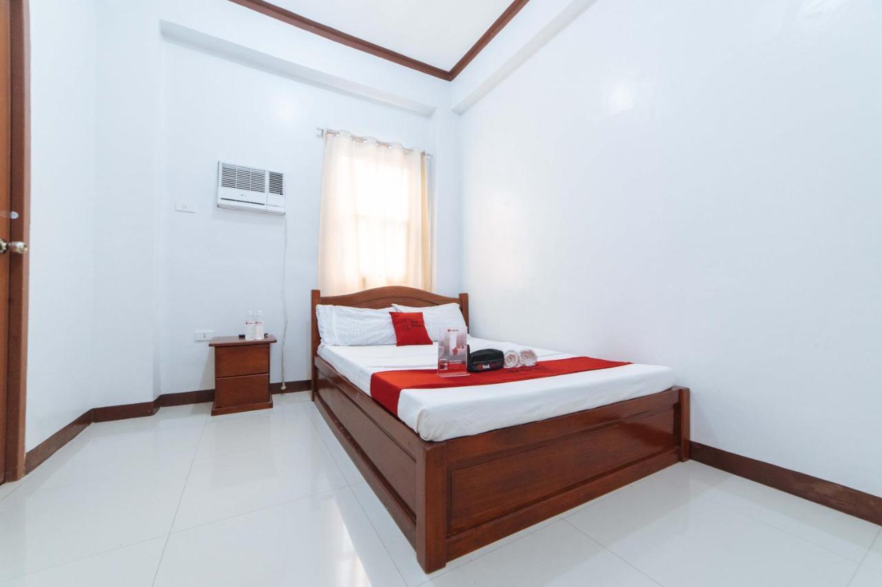 Reddoorz @ D Maagma Street Otel Kalibo Dış mekan fotoğraf